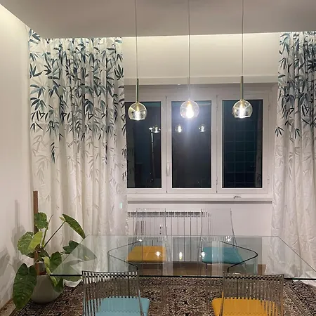 Cornelia Battistini - Ampia Con Bagno Privato Homestay *